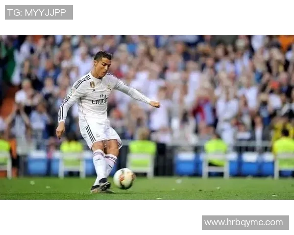 足坛巨星惊艳脚力全解析揭示力量速度与技巧的极致融合