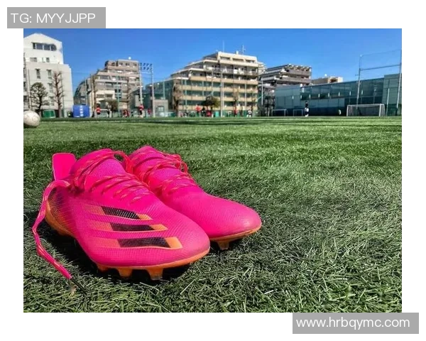 球星足球鞋设计风格与功能特点解析如何影响球场表现与球迷文化